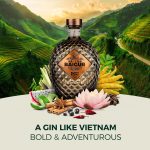 Saigon Baigur, Premium Dry Gin, 700ml, Ideale per Gin Tonic Esotico, Note Agrumate, Floreali, Speziate, 16 Botaniche, Gin Artigianale Vietnamita Distillato in Alambicchi di Rame, Idea Regalo, 43% Vol. - immagine 2